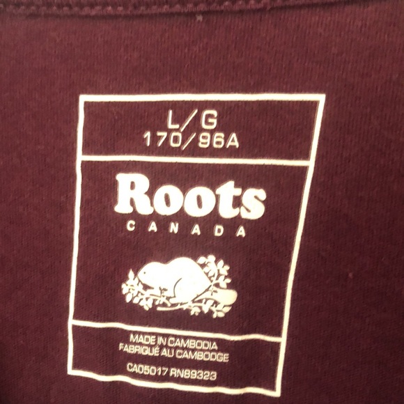 🌸4/$20🌸 Roots T - Picture 3 of 4